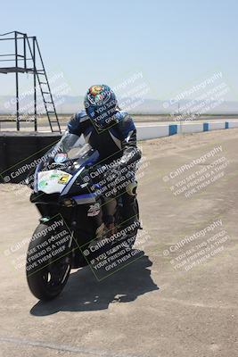 media/Jun-08-2025-TrackDaz (Sun) [[dc1ba13c79]]/Around the Pits/